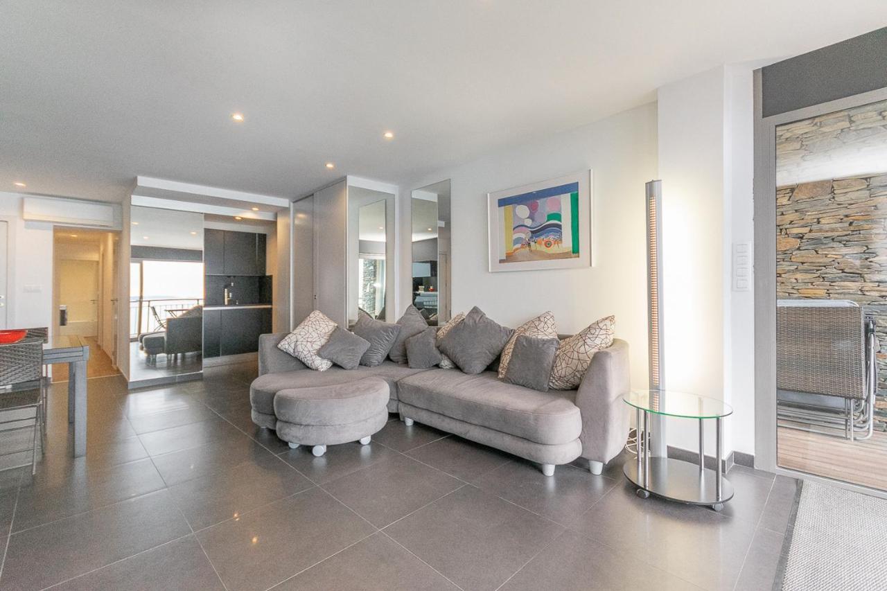 Apartamento Dallas Vista Al Mar 罗萨斯 外观 照片