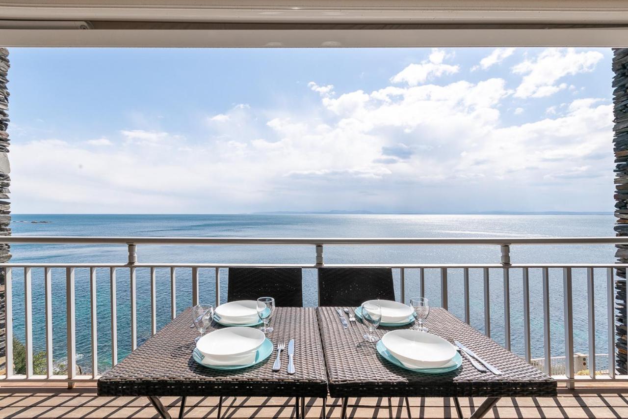 Apartamento Dallas Vista Al Mar 罗萨斯 外观 照片
